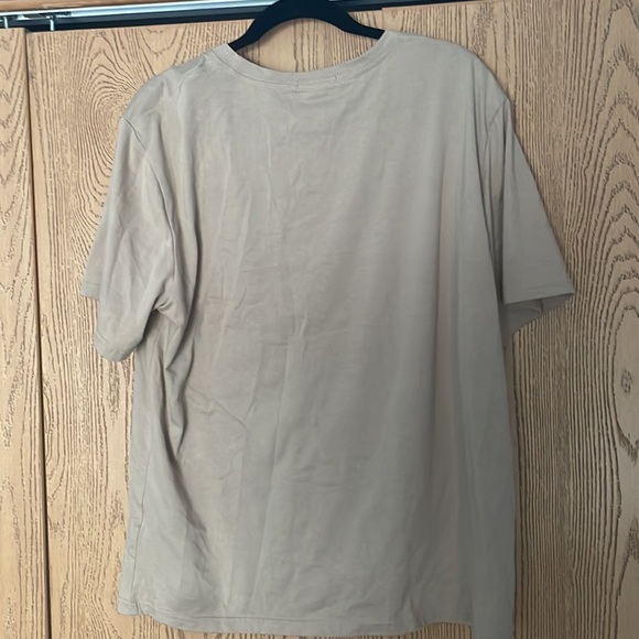 “Don’t Talk to Strangers” Alien Retro T-Shirt - Picture 3 of 3